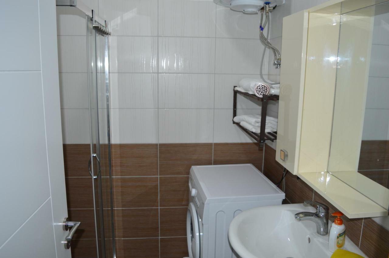 Apartment Bllaca Shengjin Exterior photo