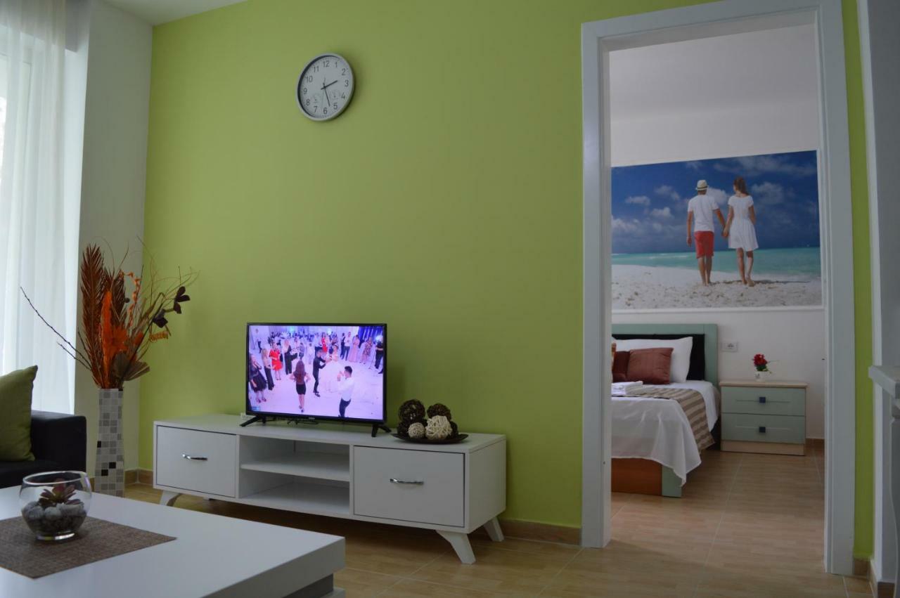Apartment Bllaca Shengjin Exterior photo